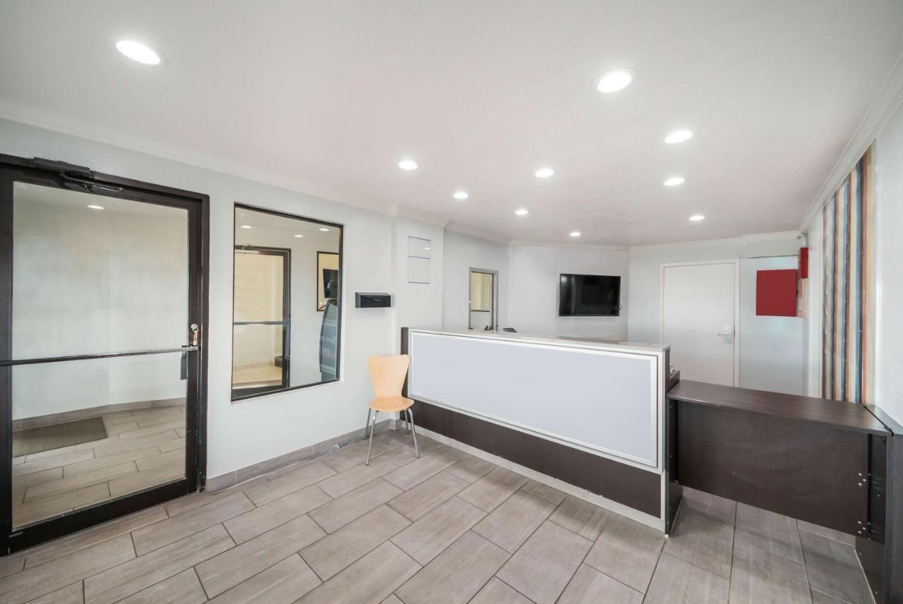 Studio 6 Laredo, Tx - North I-35 Eksteriør billede
