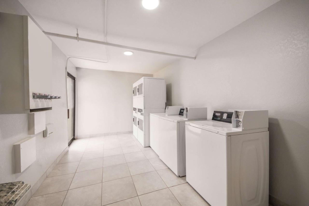 Studio 6 Laredo, Tx - North I-35 Eksteriør billede